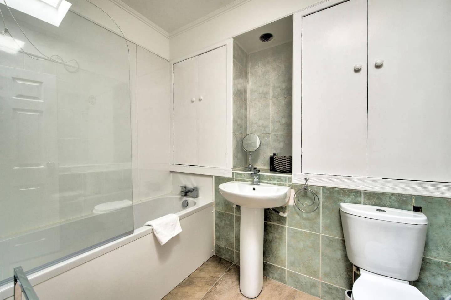 Guestready - Modern 2Br Home On The Royal Mile! Edinburgh Luaran gambar