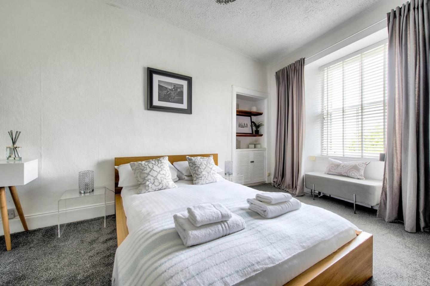 Guestready - Modern 2Br Home On The Royal Mile! Edinburgh Luaran gambar