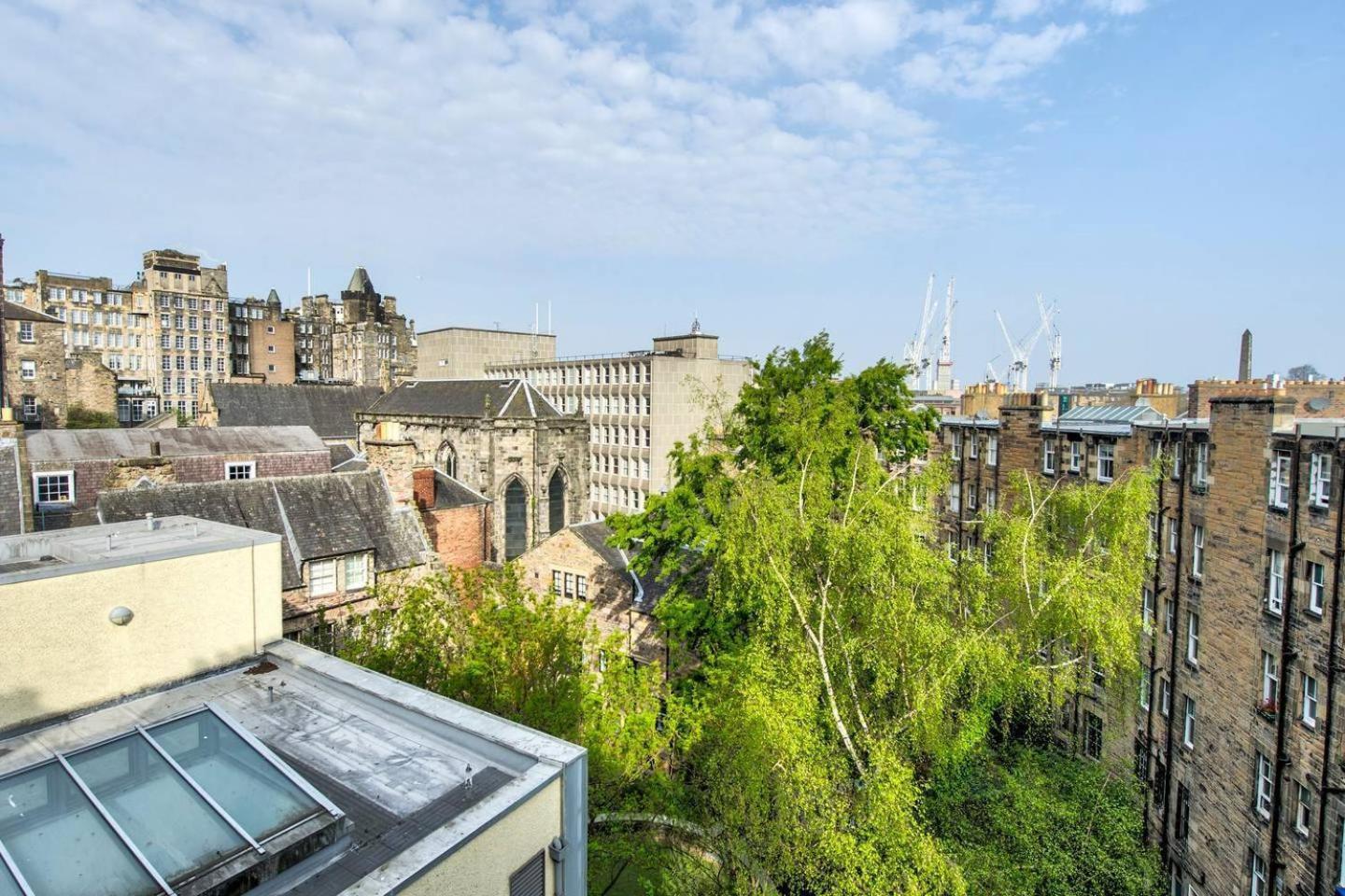 Guestready - Modern 2Br Home On The Royal Mile! Edinburgh Luaran gambar